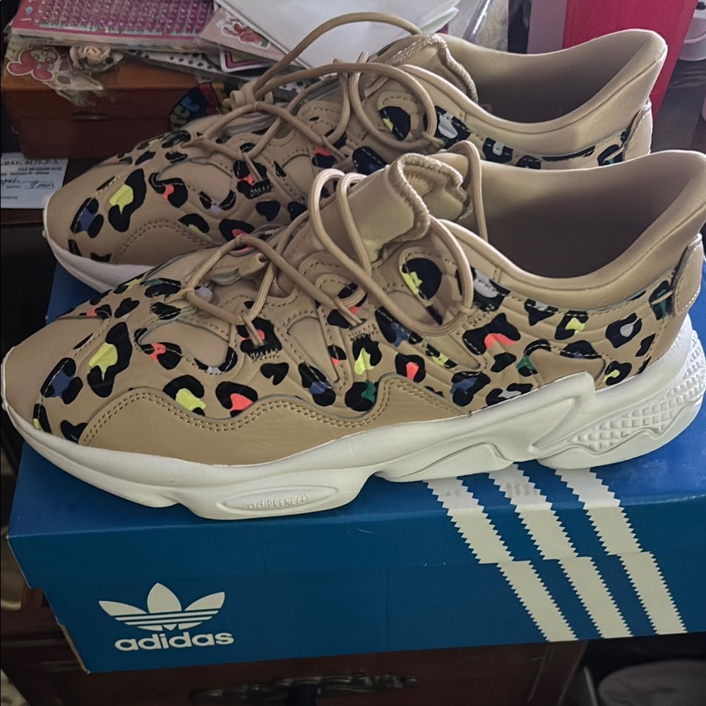 Adidas Ozweego Plus W Leopard Sneakers